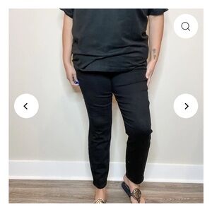 Judy Blue Black Beauty Slim Fit Jeans - Size 14W - Released Hem Rolled - Black